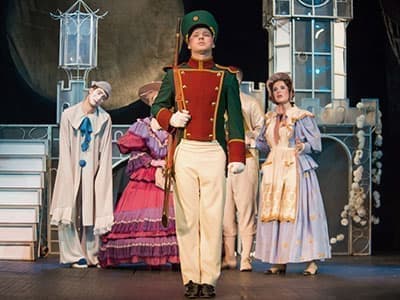 Спектакль "Стойкий оловянный солдатик" - Спектакли Спектакль "Стойкий оловянный солдатик" - Спектакли