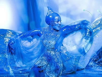 Московский театр "Кураж" на международном фестивале в Эдинбурге Московский театр "Кураж" на международном фестивале в Эдинбурге