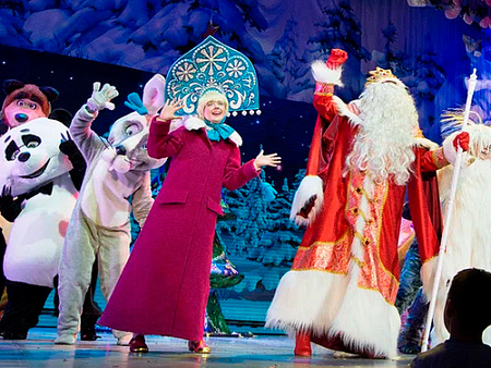 Новогоднее шоу 2025-2026 - Новогодние елки Новогоднее шоу 2025-2026 - Новогодние елки