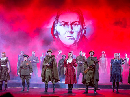 Спектакль "Ради жизни на земле! Василий Теркин" - Спектакли Спектакль "Ради жизни на земле! Василий Теркин" - Спектакли