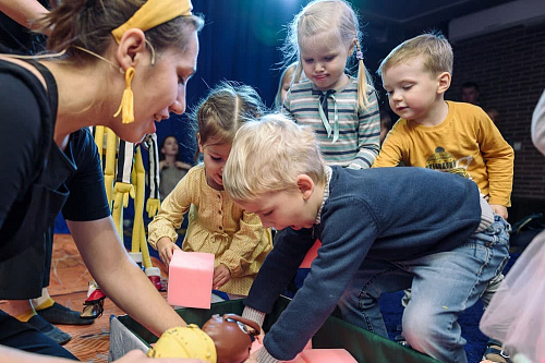 Интерактивный спектакль "Музыка дождя" - Спектакли Интерактивный спектакль "Музыка дождя" - Спектакли