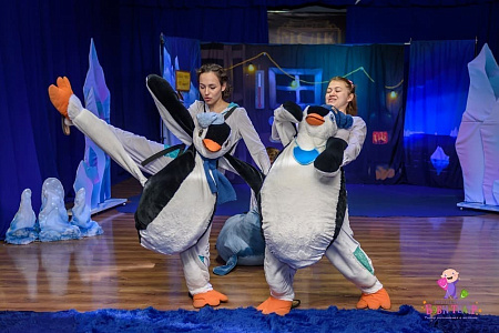 Интерактивный спектакль "Антарктида Snow Show" - Новогодние елки