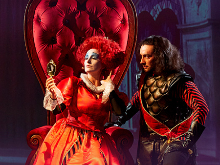 Спектакль "Алиса в Стране чудес" - Спектакли Спектакль "Алиса в Стране чудес" - Спектакли