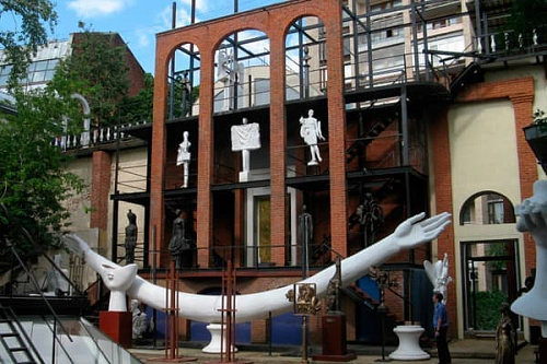 Дом Бурганова Дом Бурганова